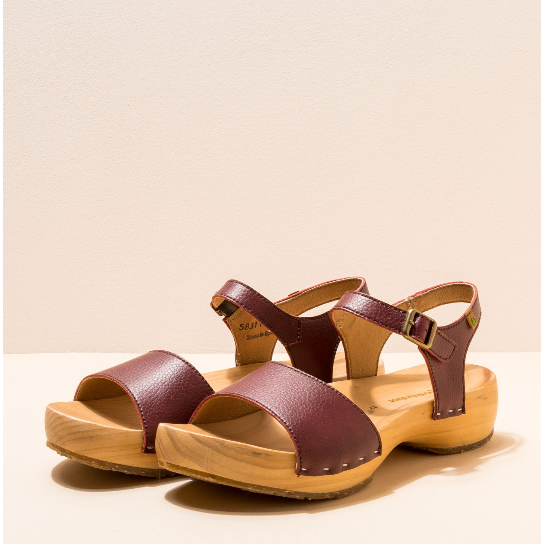 Sandalias N5831T PATH RIOJA / SHOKUNIN color Rioja