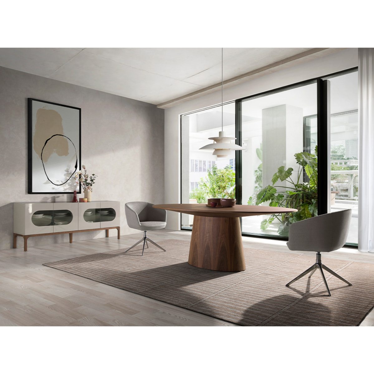 Aparador Angel Cerdá con estructura de madera de MDF en gris y patas de madera en nogal con iluminación interior 180x41x75cm