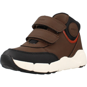 Zapatillas Niño de la marca GEOX  modelo B666GA 0MEBC B FLEXYPER MARRON