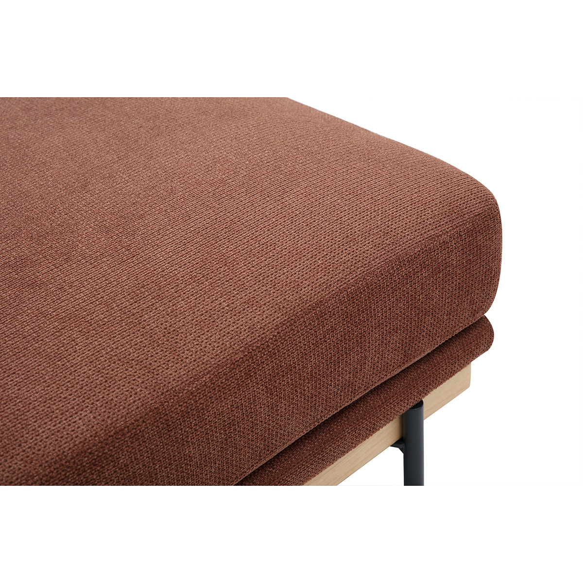 Pouf repose pieds en tissu chenille terre brûlée et métal noir TODD