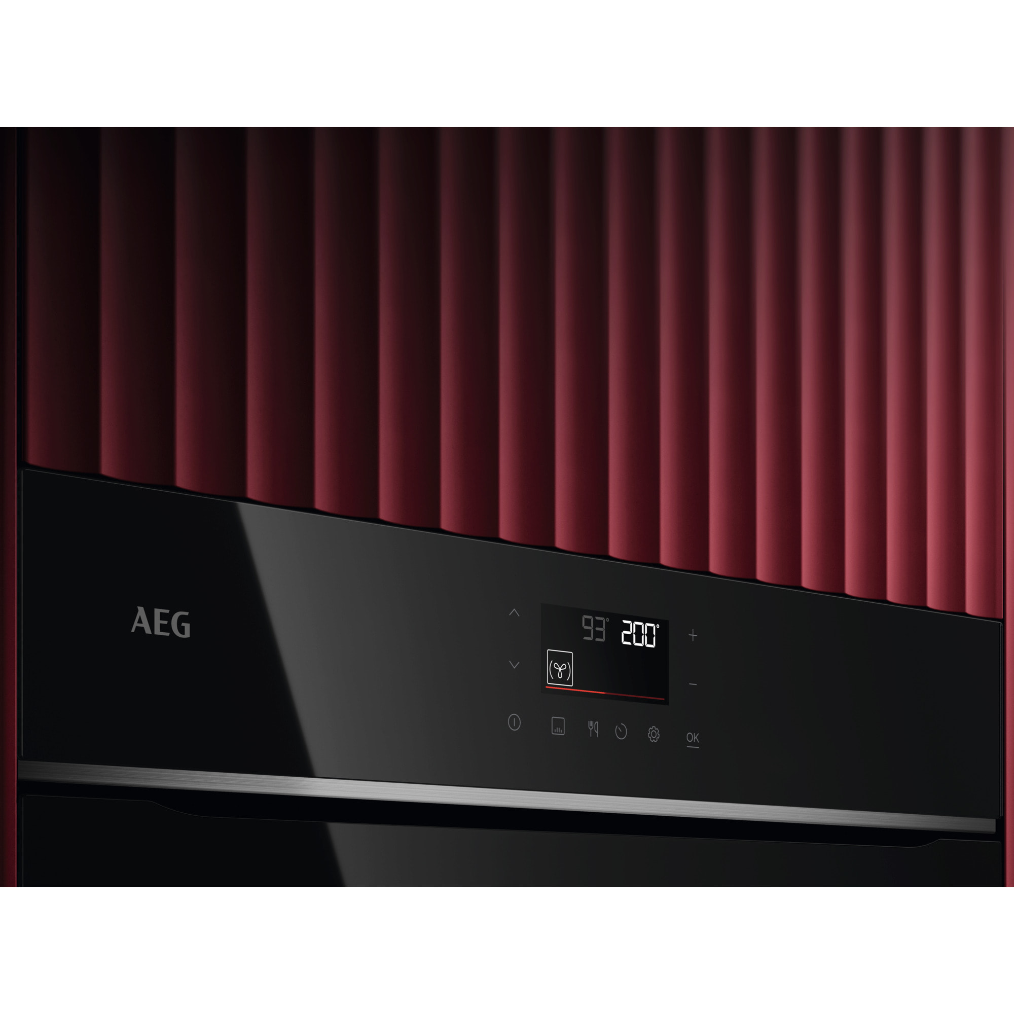 AEG Horno multifunción Serie 5000 SurroundCook con EXPlore TU5PB41ZPB