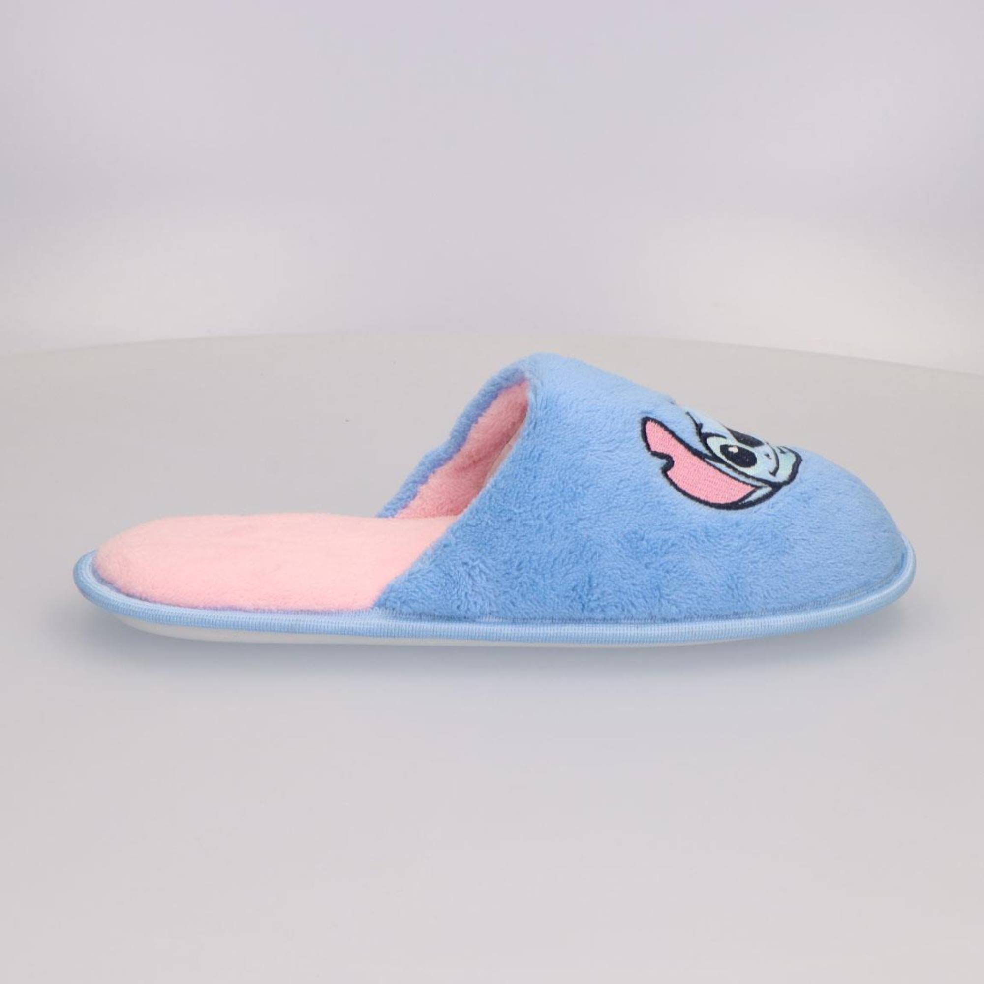 Pantuflas infantiles de estar por casa "Stitch"