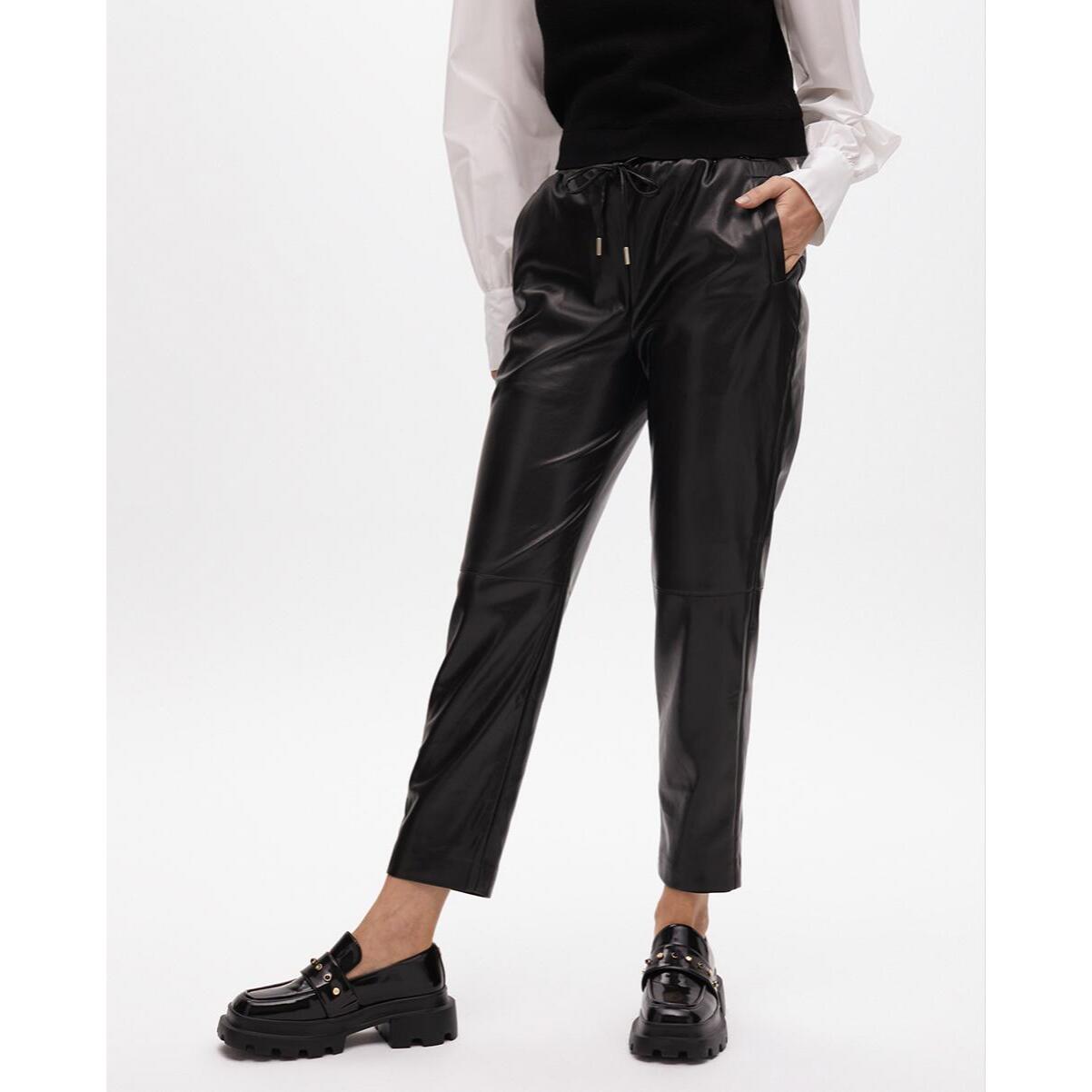 Pantaloni jogger effetto pelle