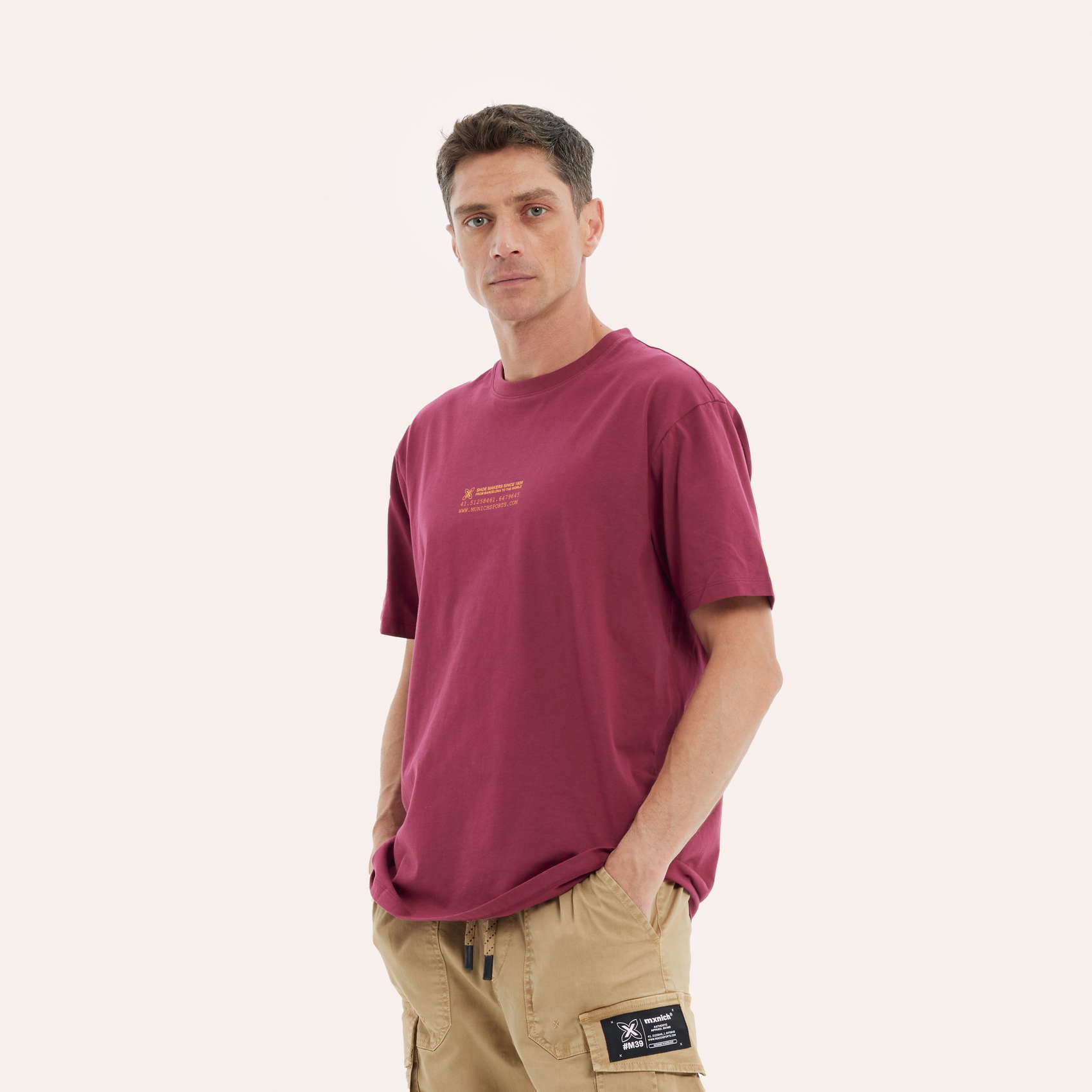 Camiseta MUNICH oversize streetwear de algodón orgánico burdeos