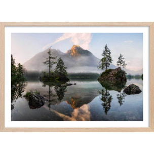 Affiche nature's awakening Affiche + cadre en bois - Chêne