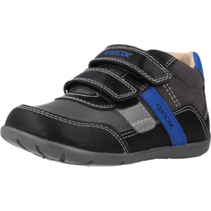 Zapatos Niño de la marca GEOX  modelo B ELTHAN BOY A GRIS