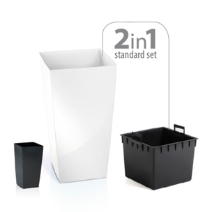 Maceta alta de plástico con depósito en color Antracita