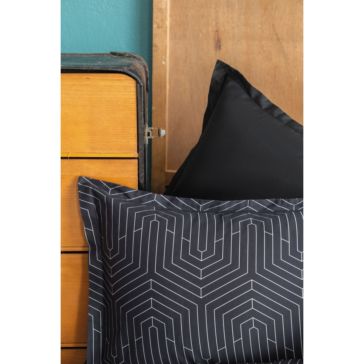 Housse de couette + taie(s) oreiller satin de coton "Strada black"