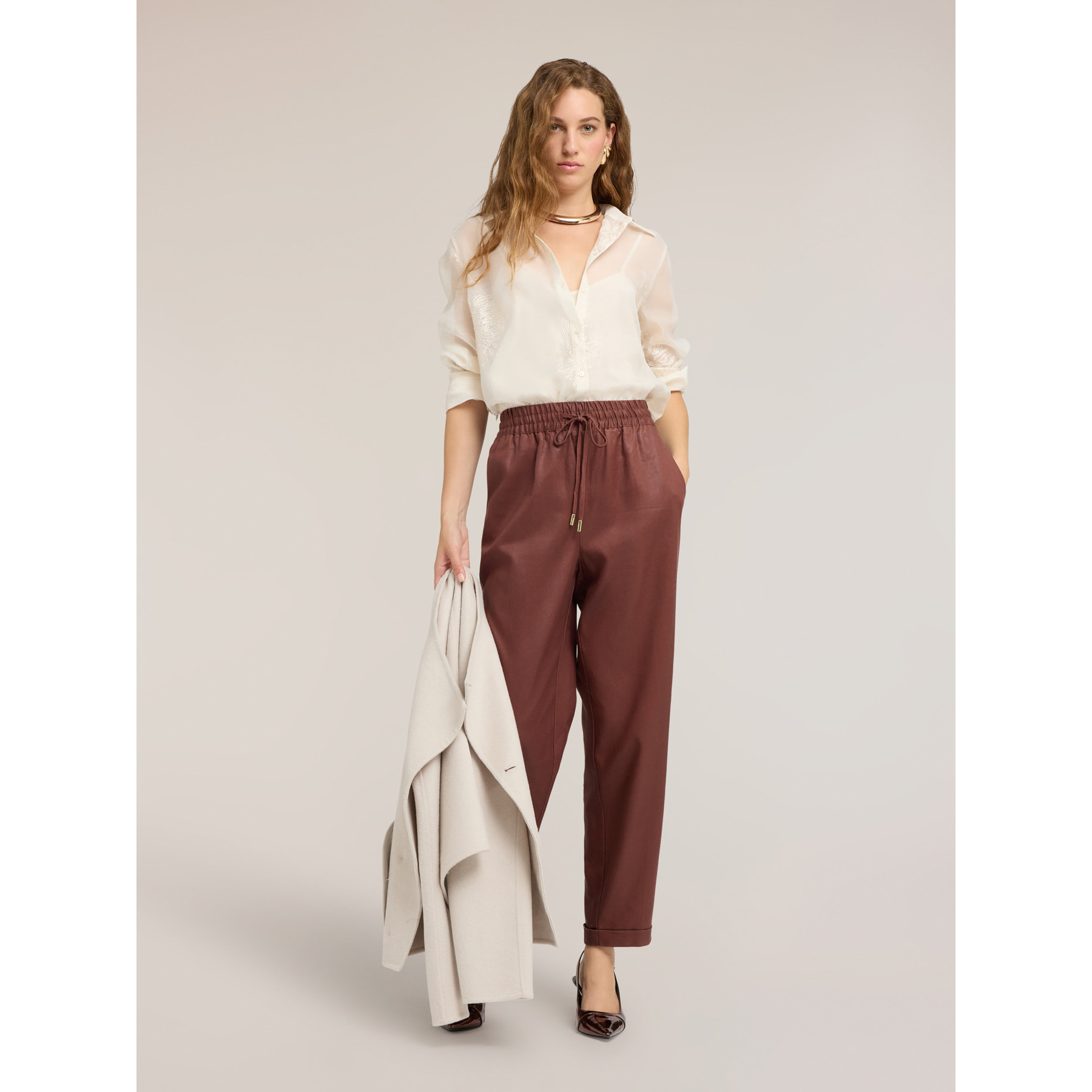 Motivi - Joggers in lyocell laminato - Marrone