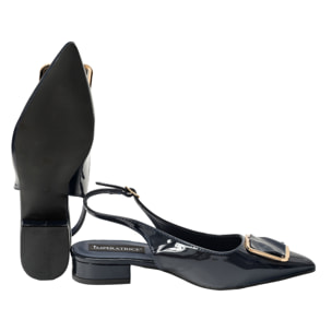 Ballerine in simil pelle verniciata con applicazione