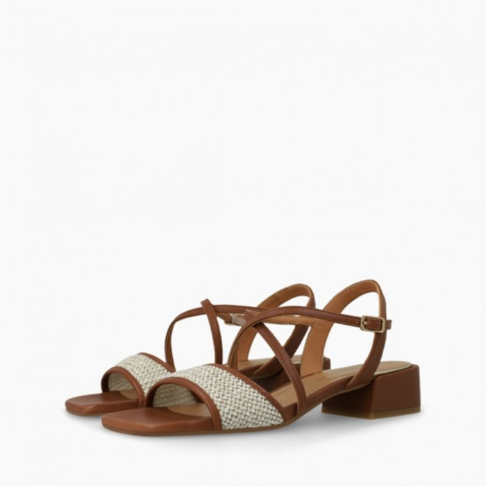 SANDALIAS MARRONES KON5356