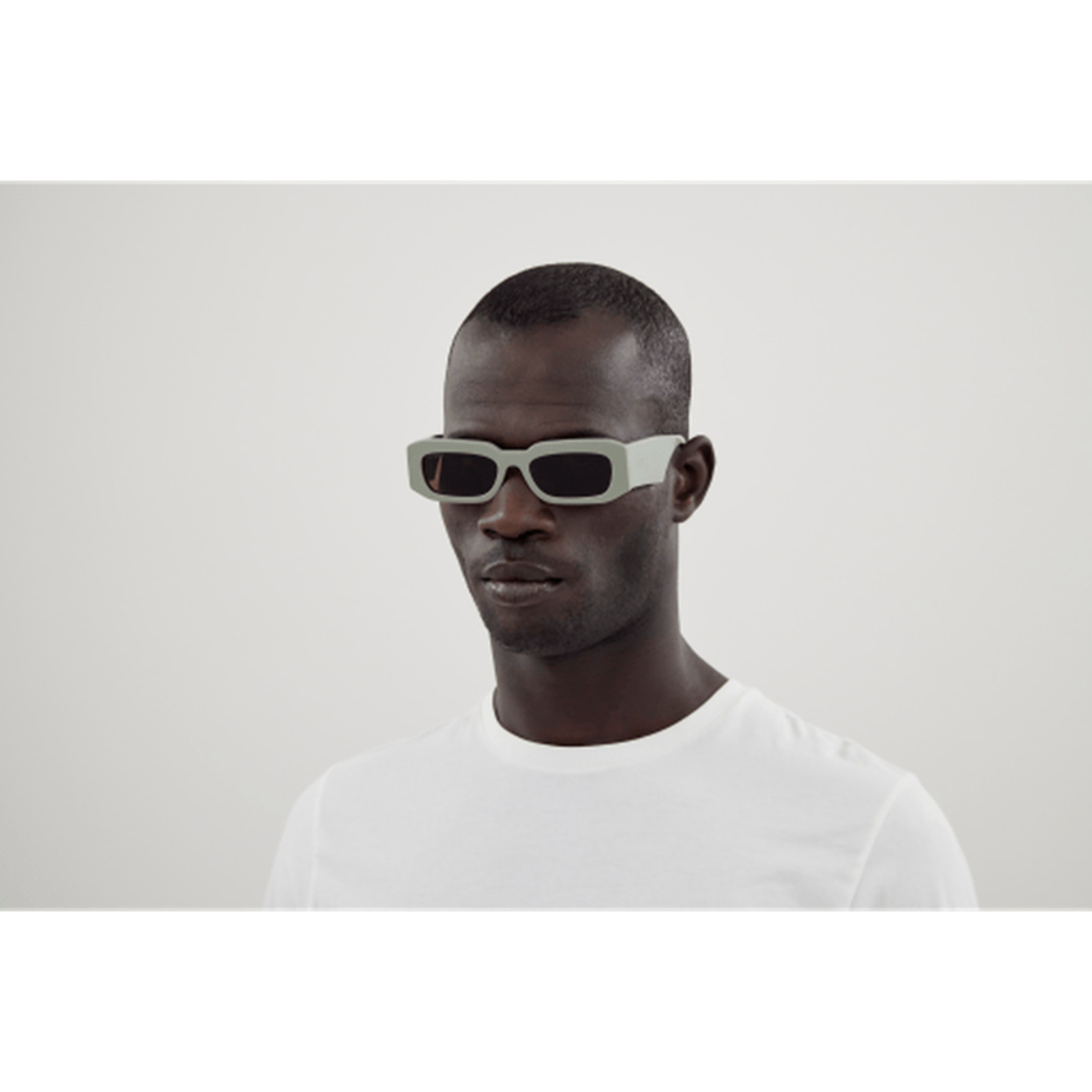 GAFAS DE SOL GUCCI GG1426S-004