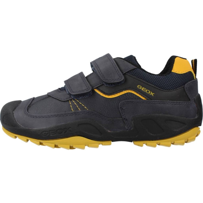 Zapatillas Niño de la marca GEOX  modelo J NEW SAVAGE BOY A Gray