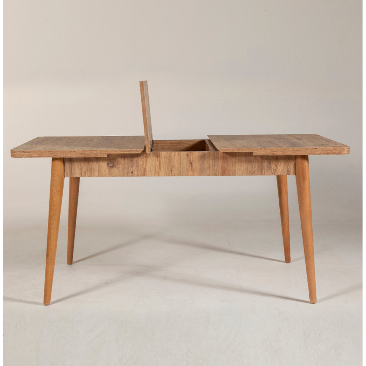 ABIDJAN - Table extensible bois foncé - Max 6 personnes