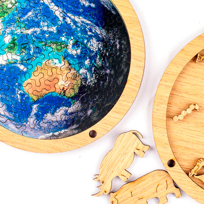Puzzle doppio e telaio in legno con 34 + 20 pezzi. Design Terra e animali.
