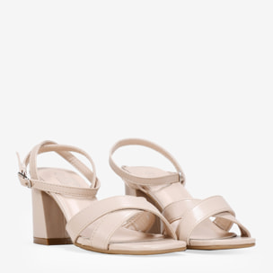 Sandalias de tacón ancho beige mate
