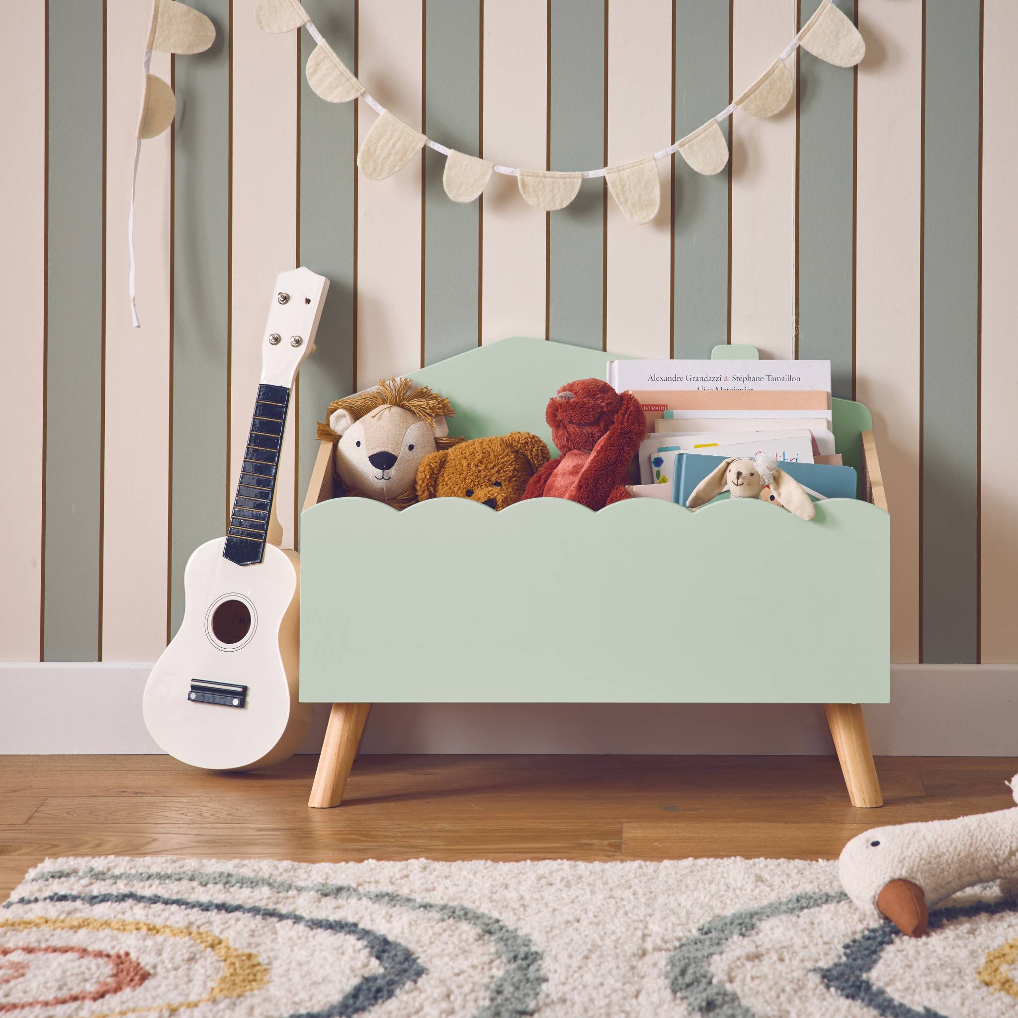 Coffre à jouets enfant effet bois. vert. L 58 x P 28 x H 44.5 cm
