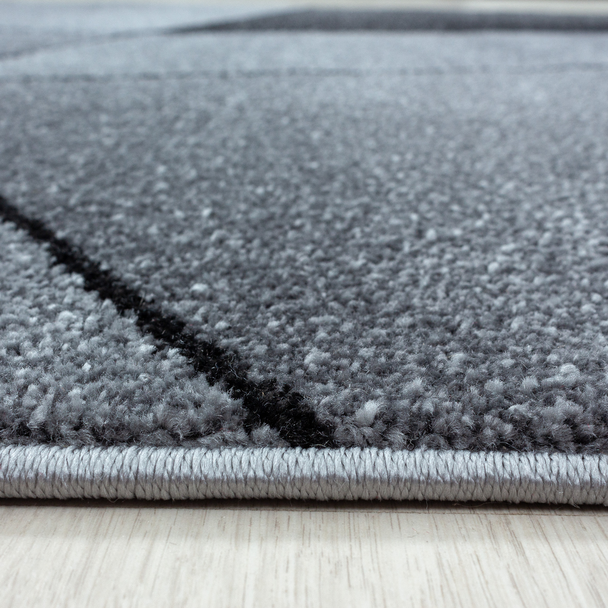 BETA - Tapis de salon à motif géométrique gris