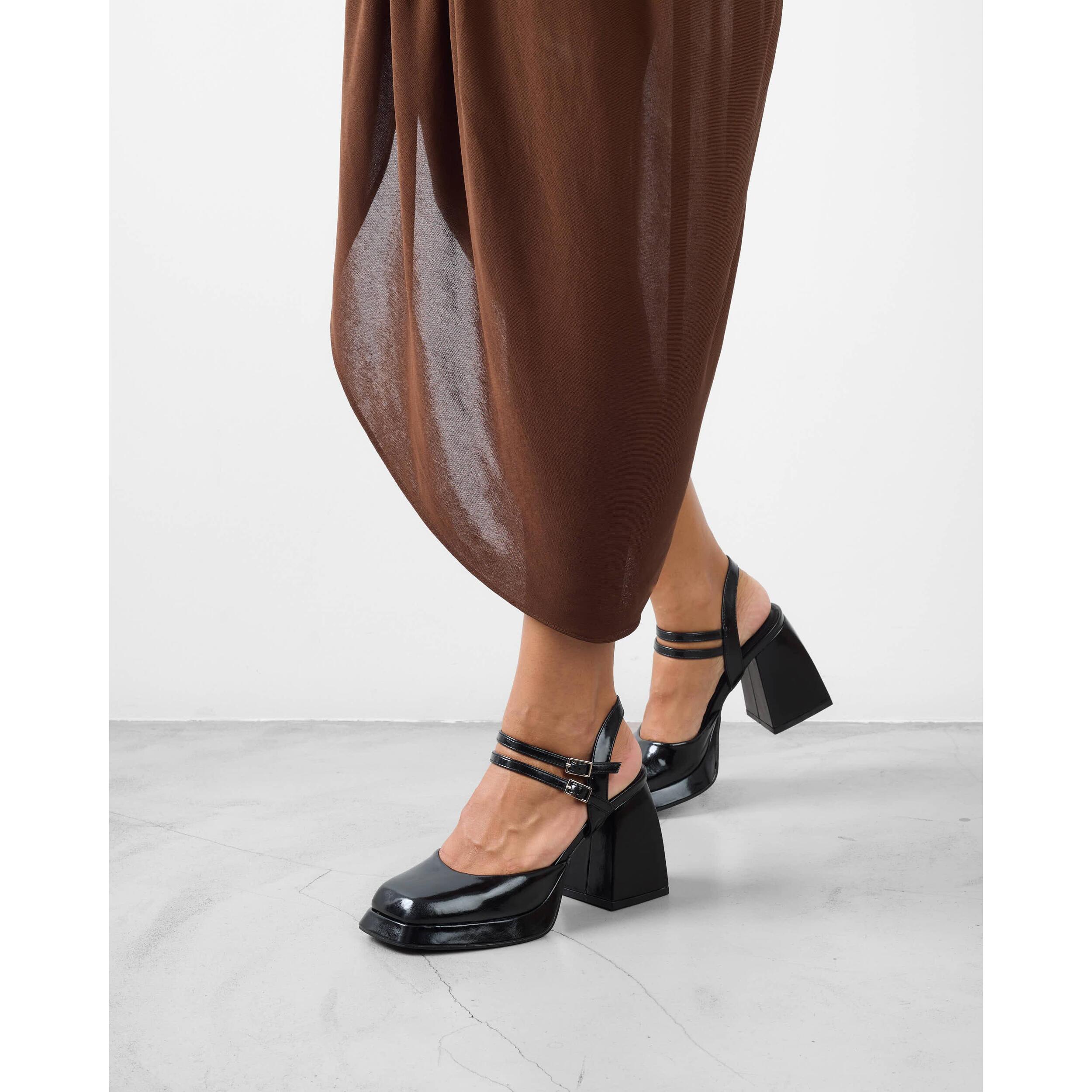 Zapatos De Salón   - Suma   - 9.5 cm