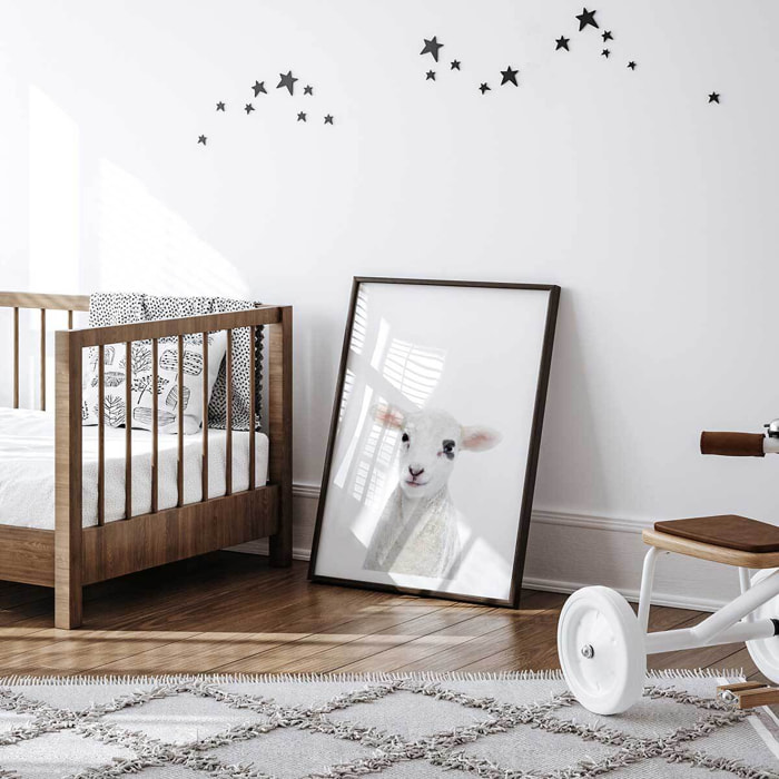 Affiche enfant bébé agneau  Affiche + cadre en bois - Noir