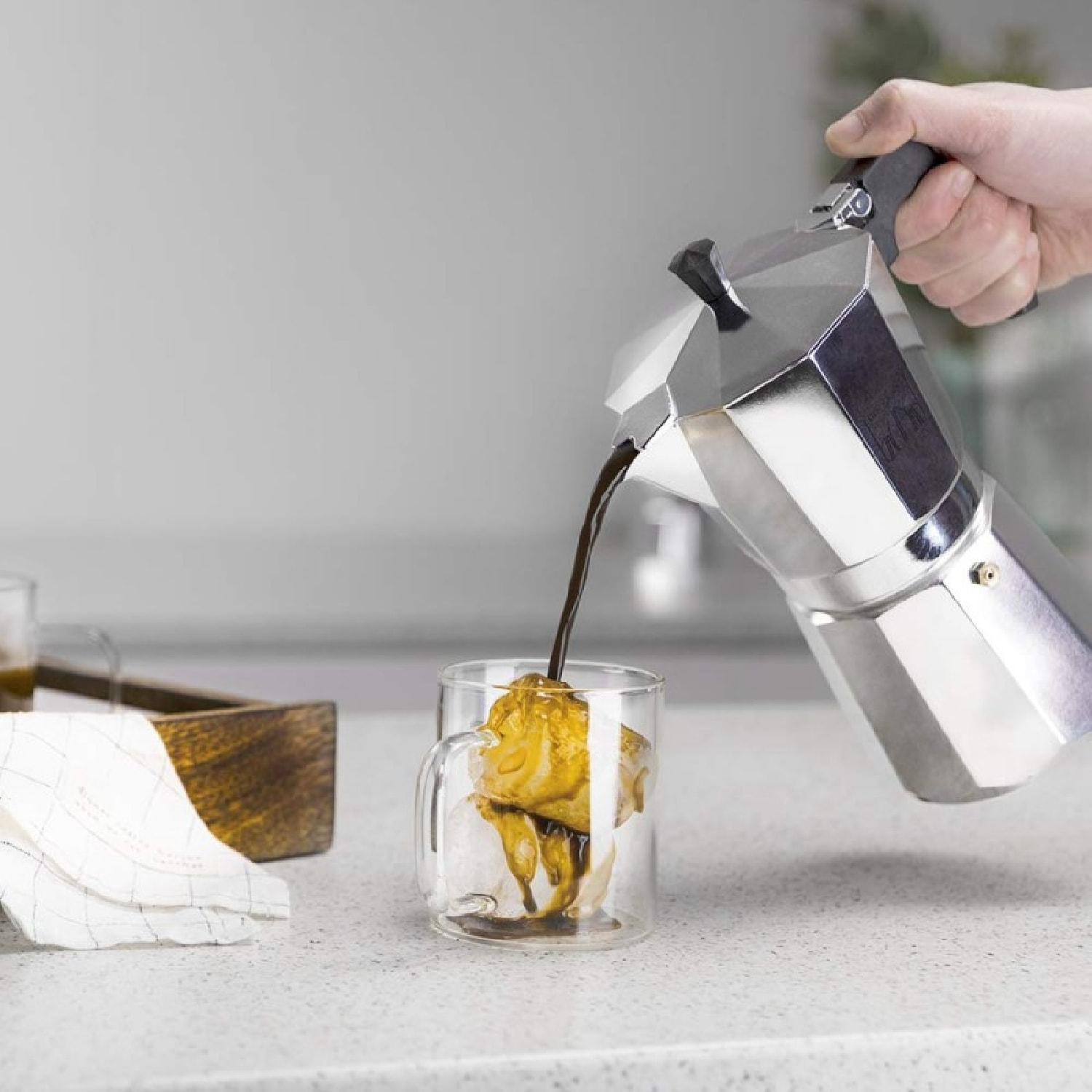 Cecotec Cafetière italienne en aluminium Cumbia MokClassic 300 Shiny