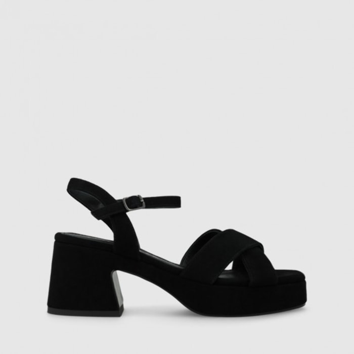 SANDALIAS NEGRAS NA4801