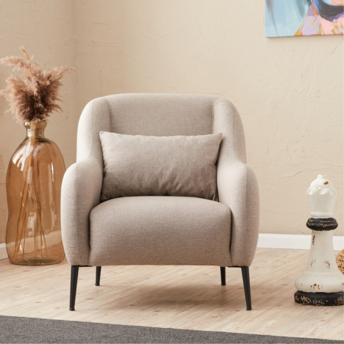 Fauteuil beige avec coussin en lin ELOI