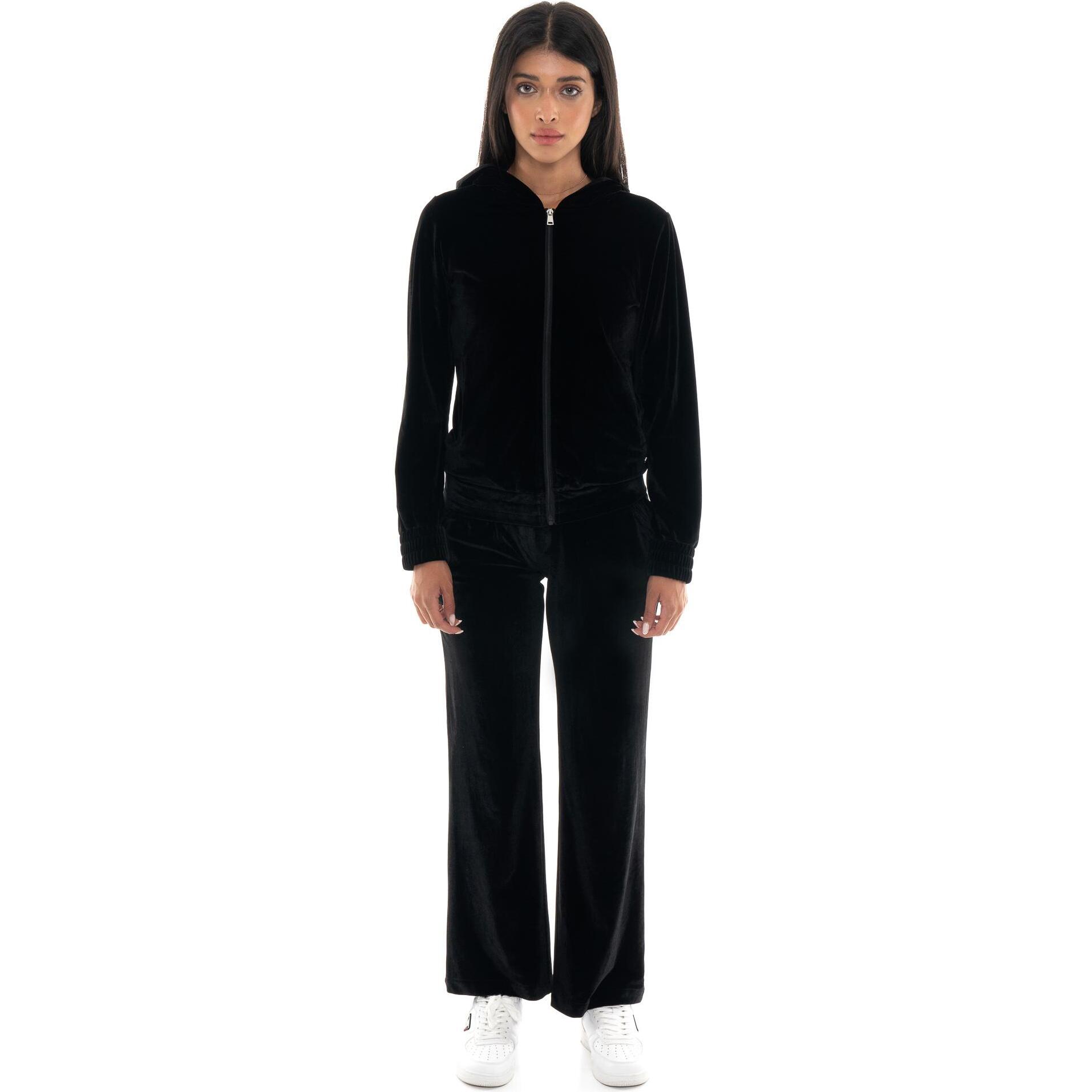 Tuta da donna in ciniglia con cappuccio Leone 1947 Never Without