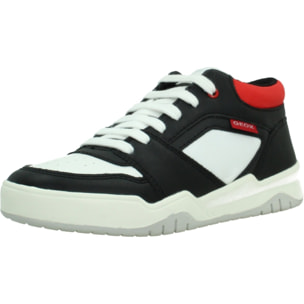 Zapatillas Niño de la marca GEOX  modelo J PERTH BOY NEGRO