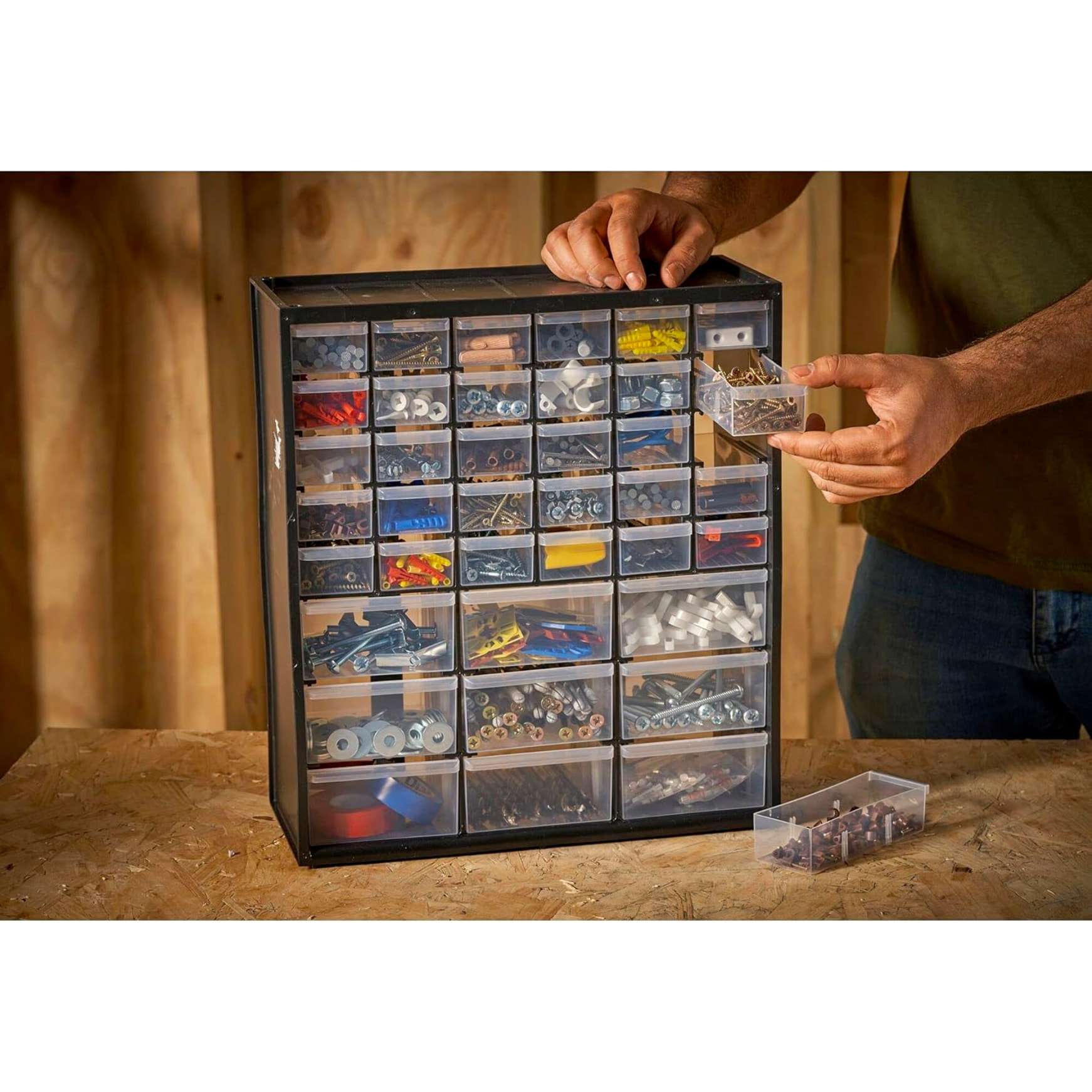 Boîte de rangement polyvalente avec 39 tiroirs