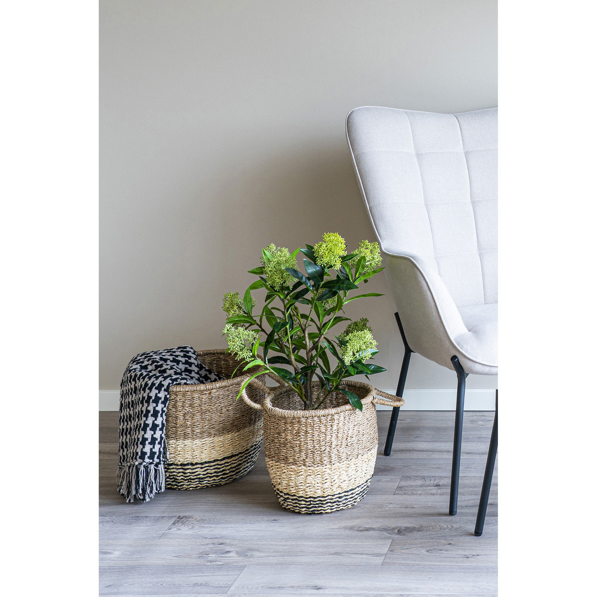 Skimmia artificiale in vaso Vikasa Home — H 75 cm