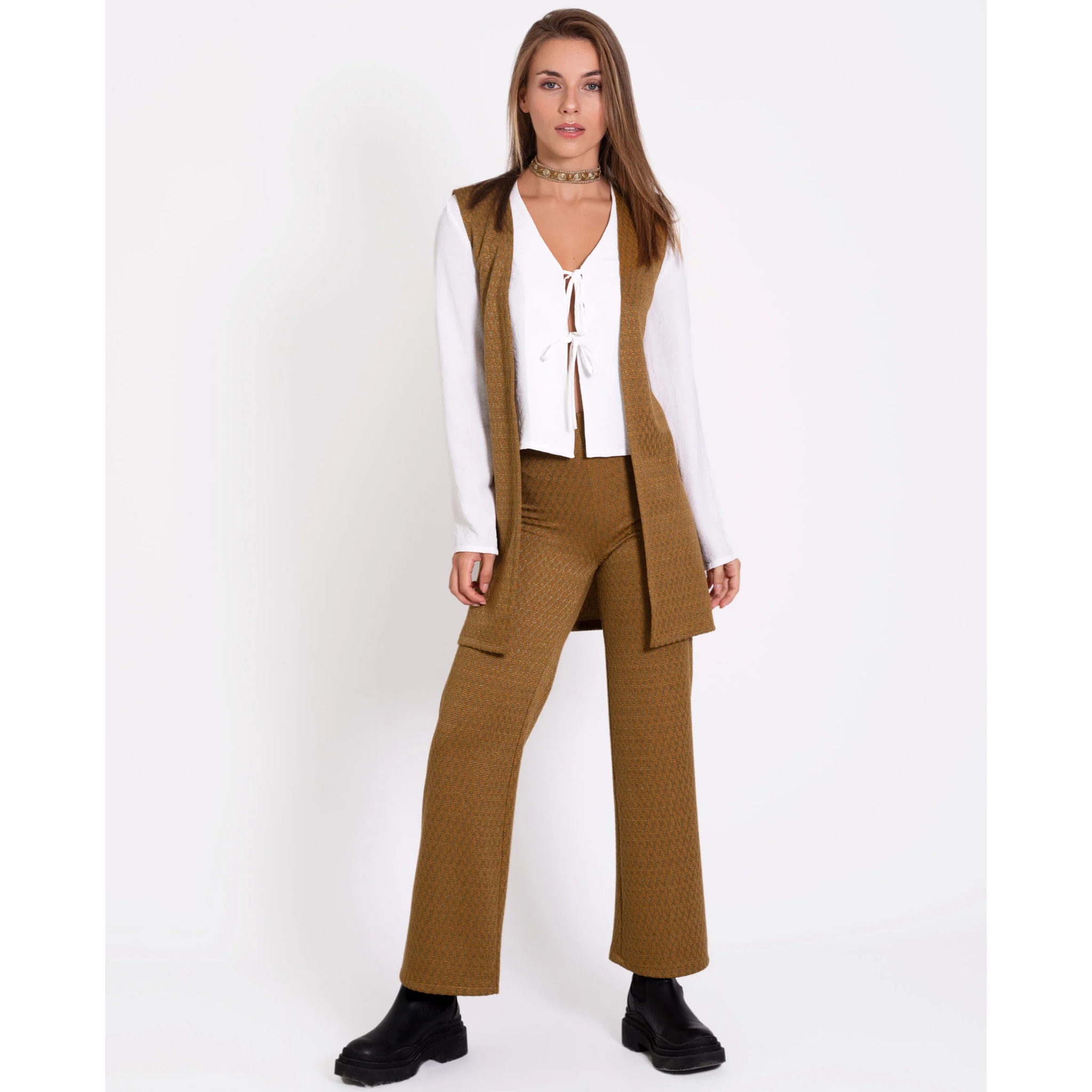 Pantalón de mujer cropped jacquard.