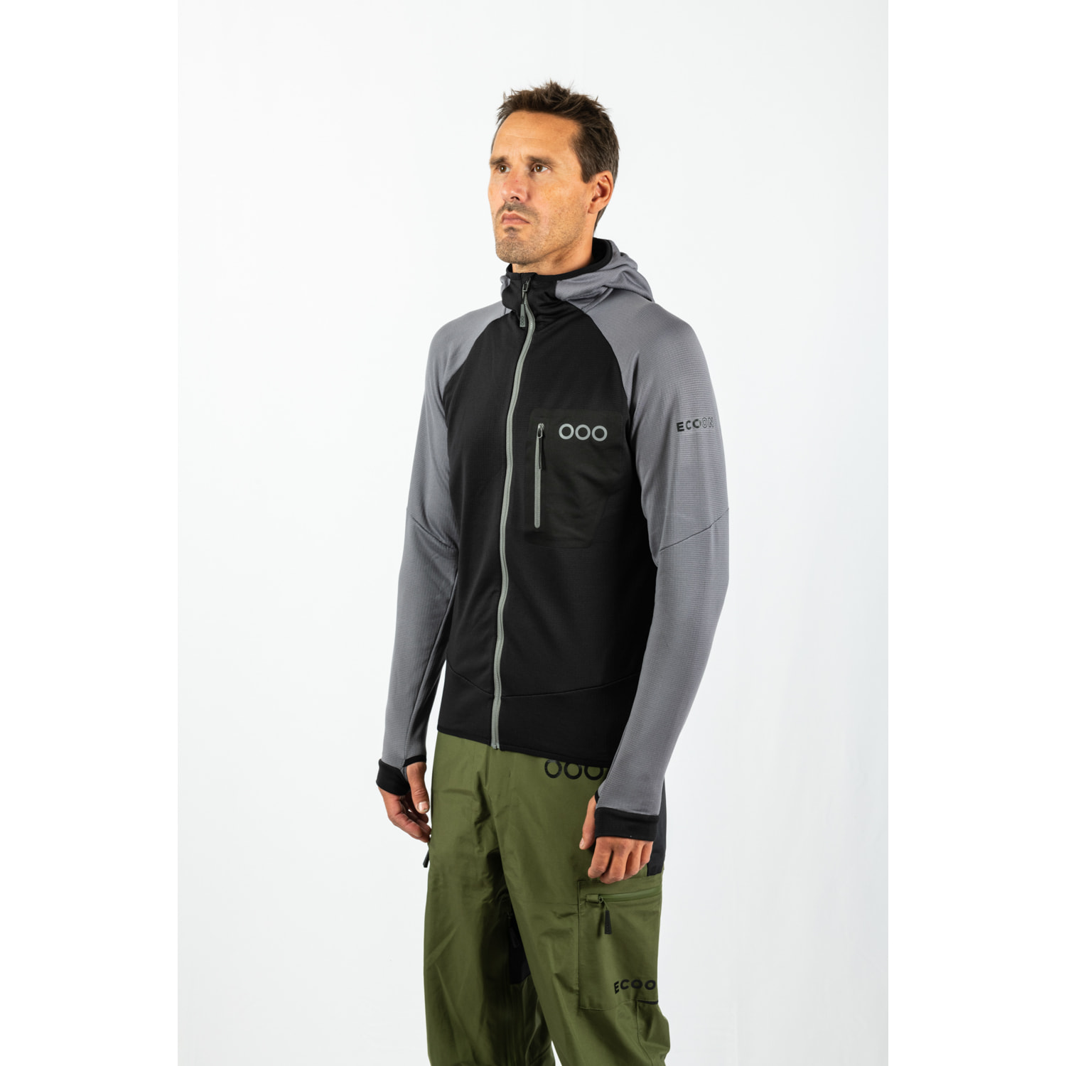 Chaqueta ECOActive Light Insulated Jacket with cap dela marca ECOON - Negro / Gris