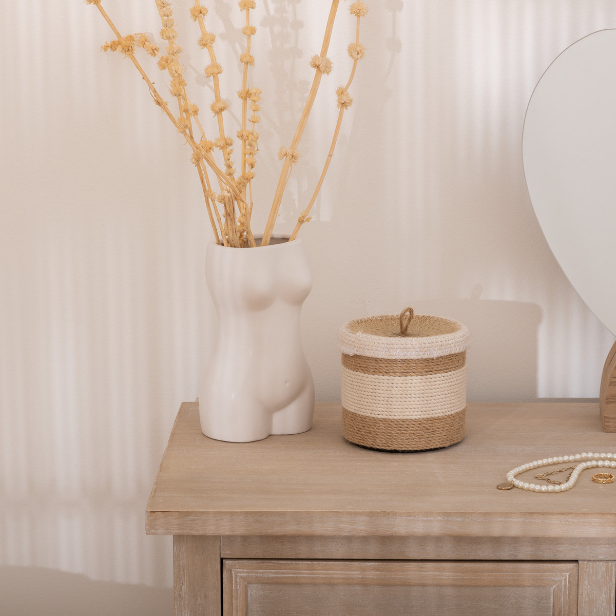 Vase corps "Soleya" H17cm blanc