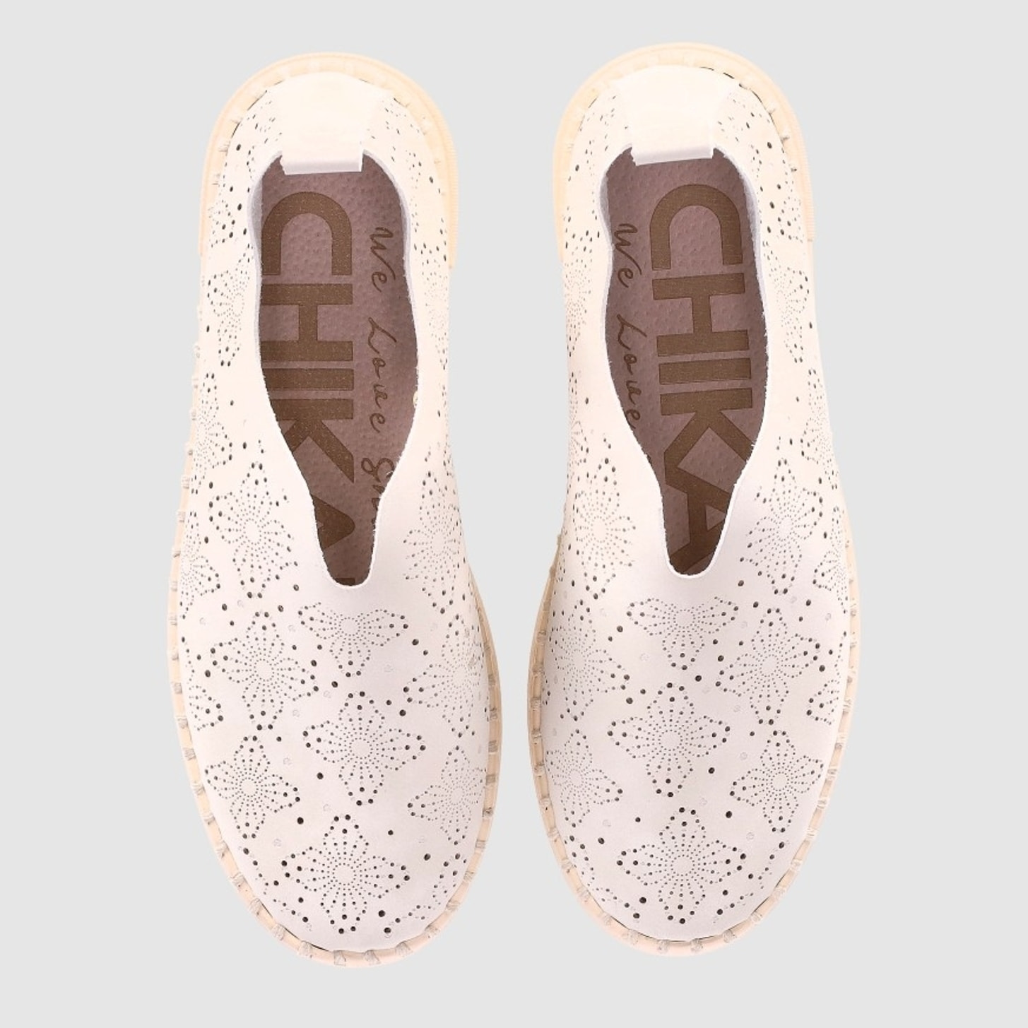 Zapatos de Piel Sintética - Beig - Tacón: 4 cm