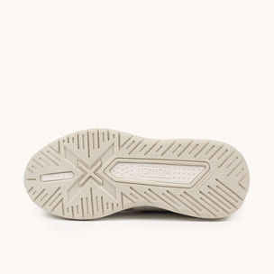 Zapatilla de Diseño Futurista en Gris y Rosa con Silueta Dinámica MUNICH NEXA WMN 24