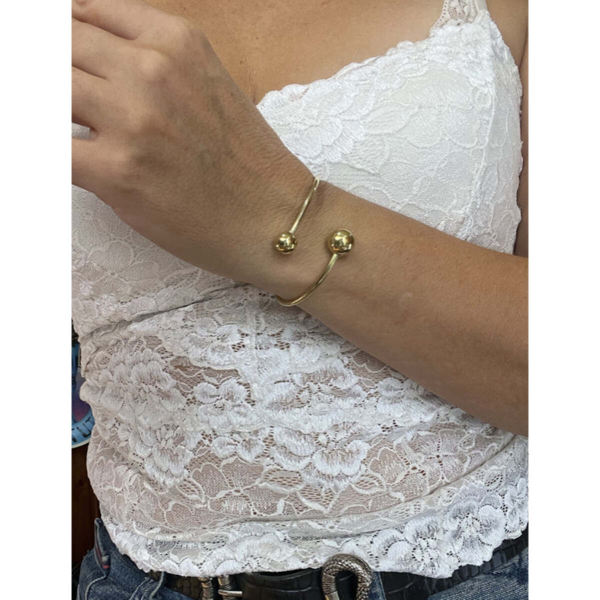 Pulsera aro laton y doble bola en chapado dorado