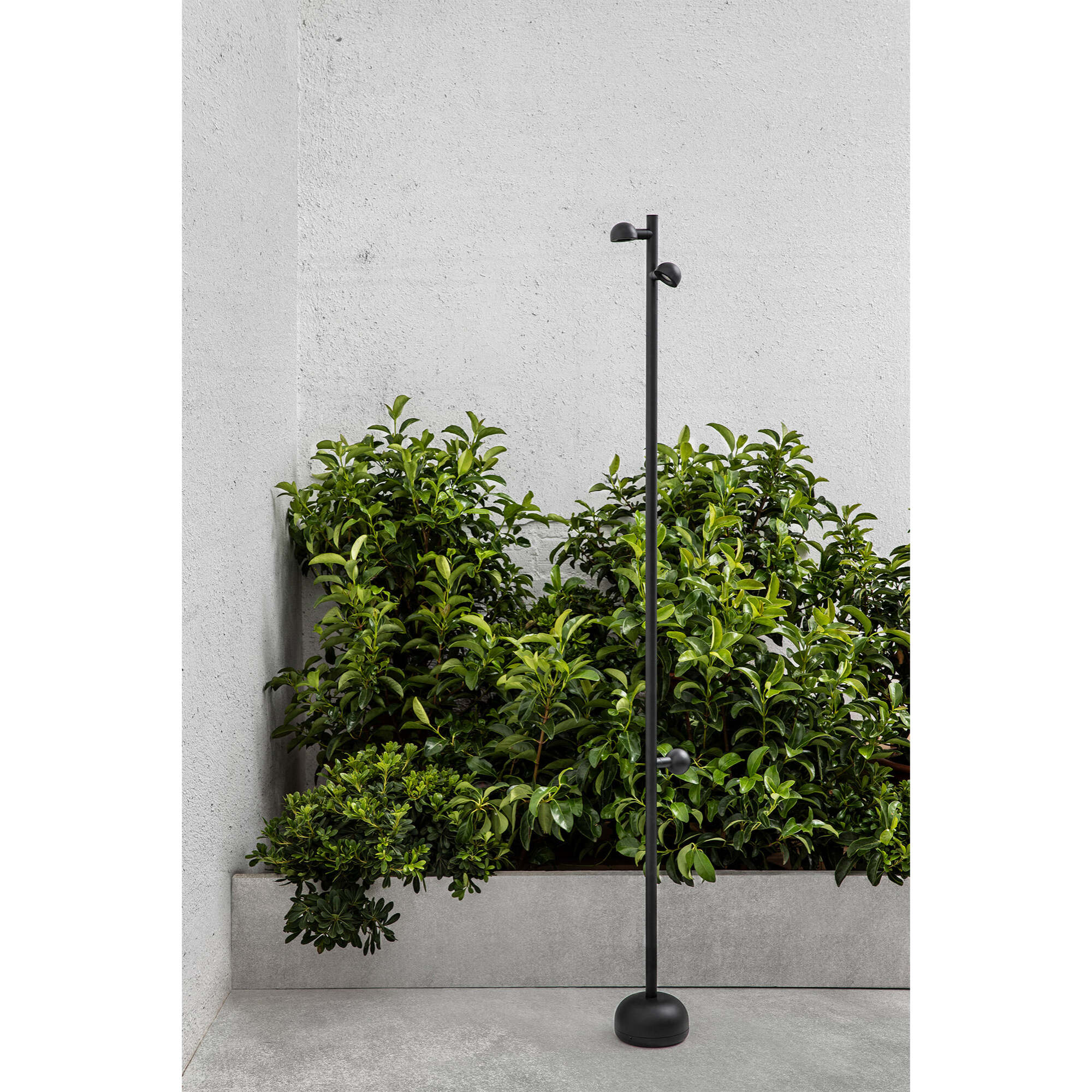 BROT Lampadaire noir