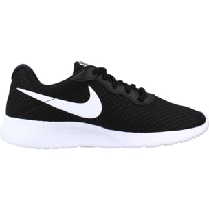 SNEAKERS NIKE TANJUN