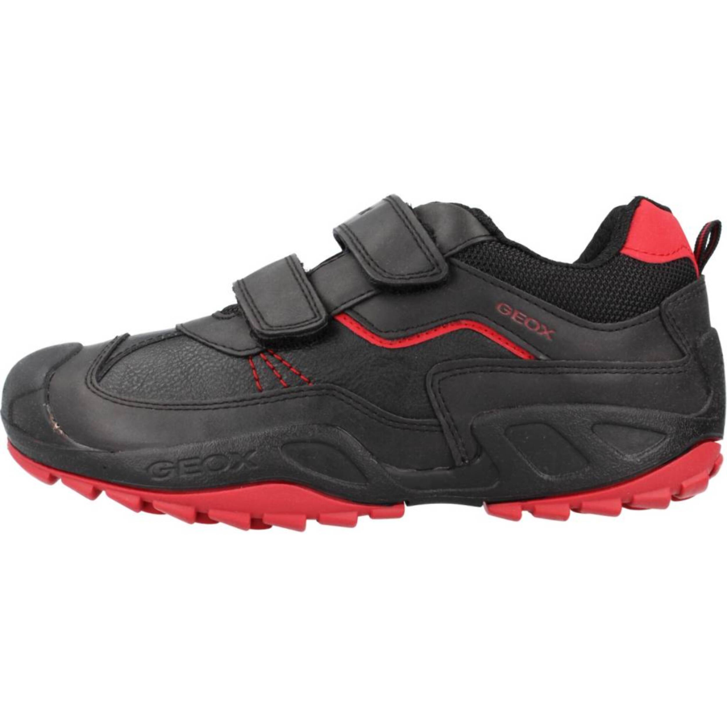 Zapatillas Niño de la marca GEOX  modelo J NEW SAVAGE BOY A NEGRO