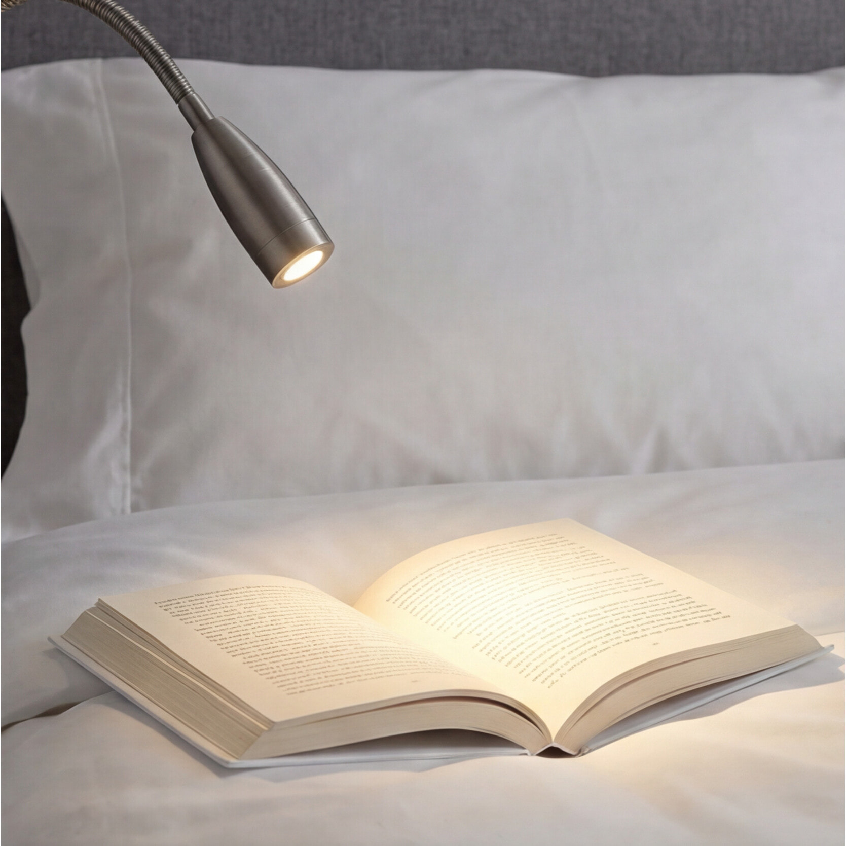 LEDS C4 Luz de lectura Bed LED 3.5 Blanco cálido - 3000K ON-OFF Níquel satinado 115lm
