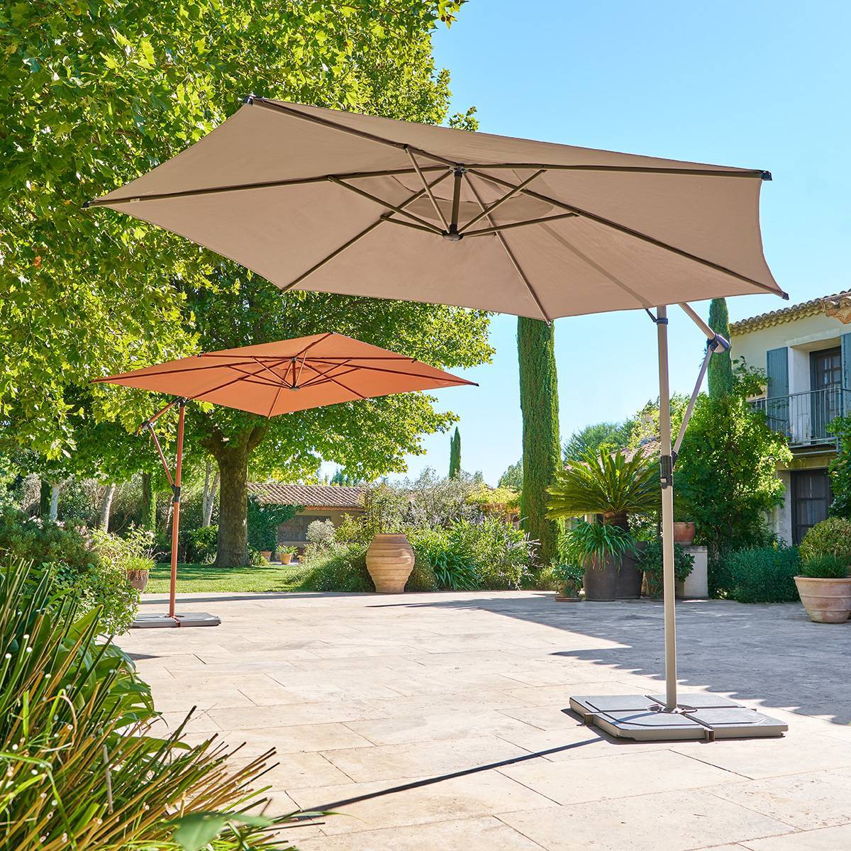 Parasol déporté rond Manoa 3m café