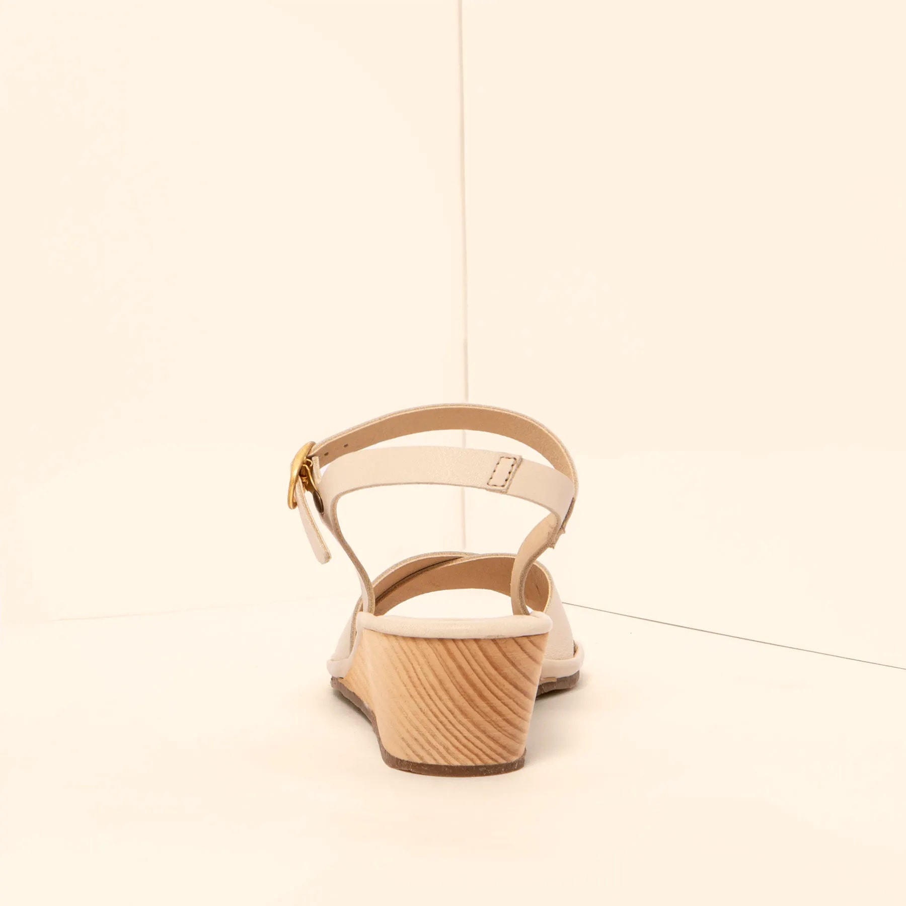Sandalias con tacón N854 SOFT NAPPA CREAM/ GAIA color Cream