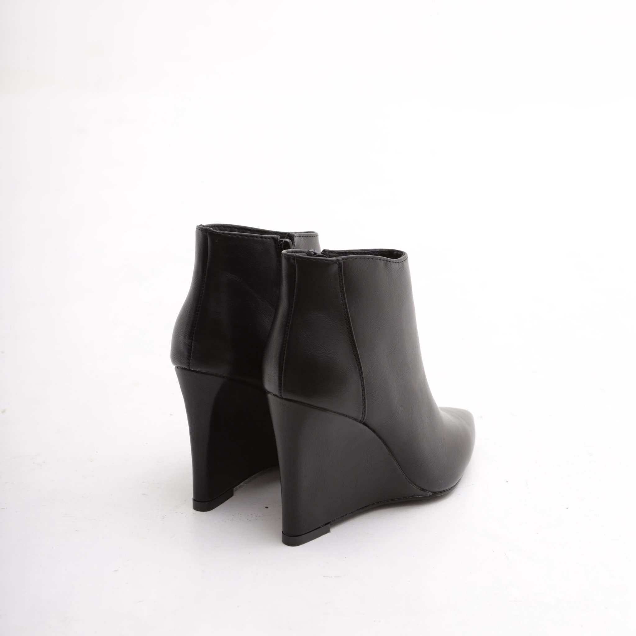 STIVALETTO ZEPPA NERO