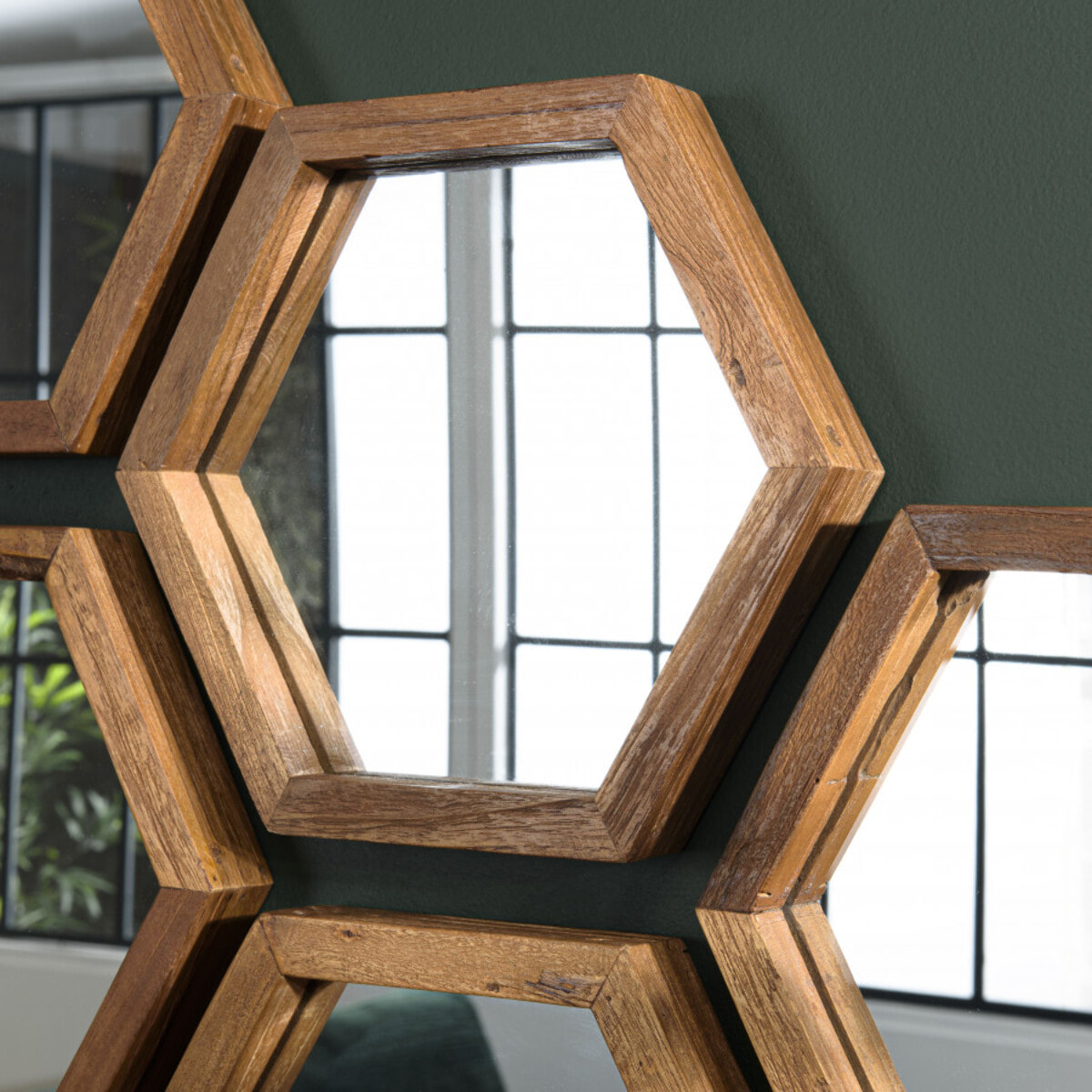 ALIDA - Miroir 'S' marron structure bois teck recyclé forme hexagone