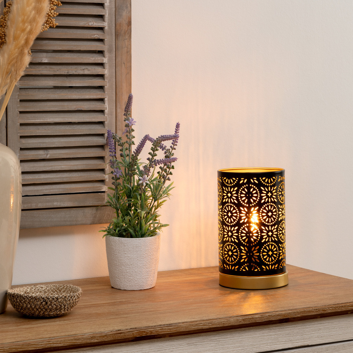 Lampe "Gypsy" noire - métal ajouré H21.5 cm