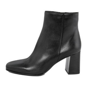 EYE  STIVALETTO IN PELLE COLOR NERO