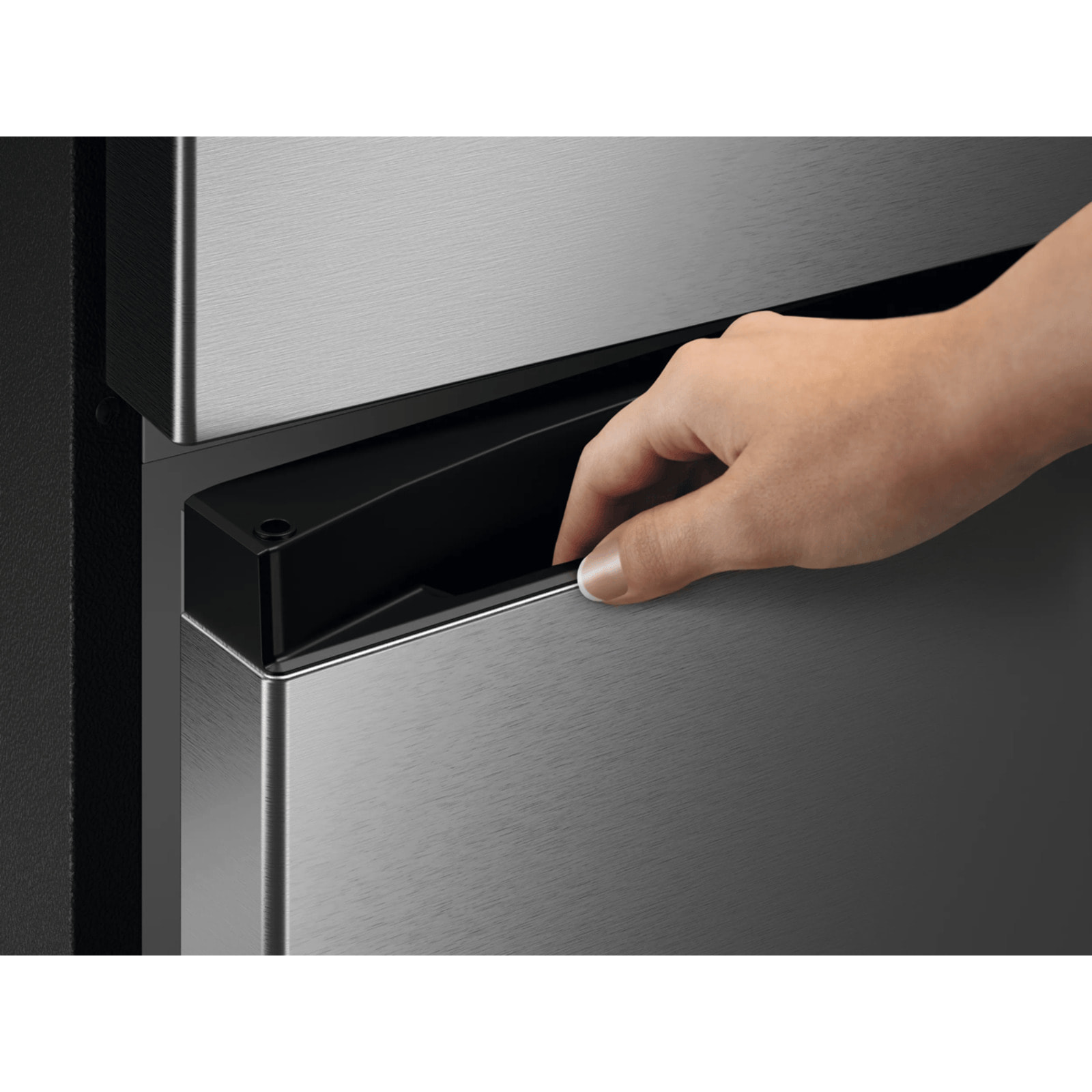 Electrolux Frigorífico combi de libre instalación Serie 600 Gris de 186 cm LNB6MD30U0