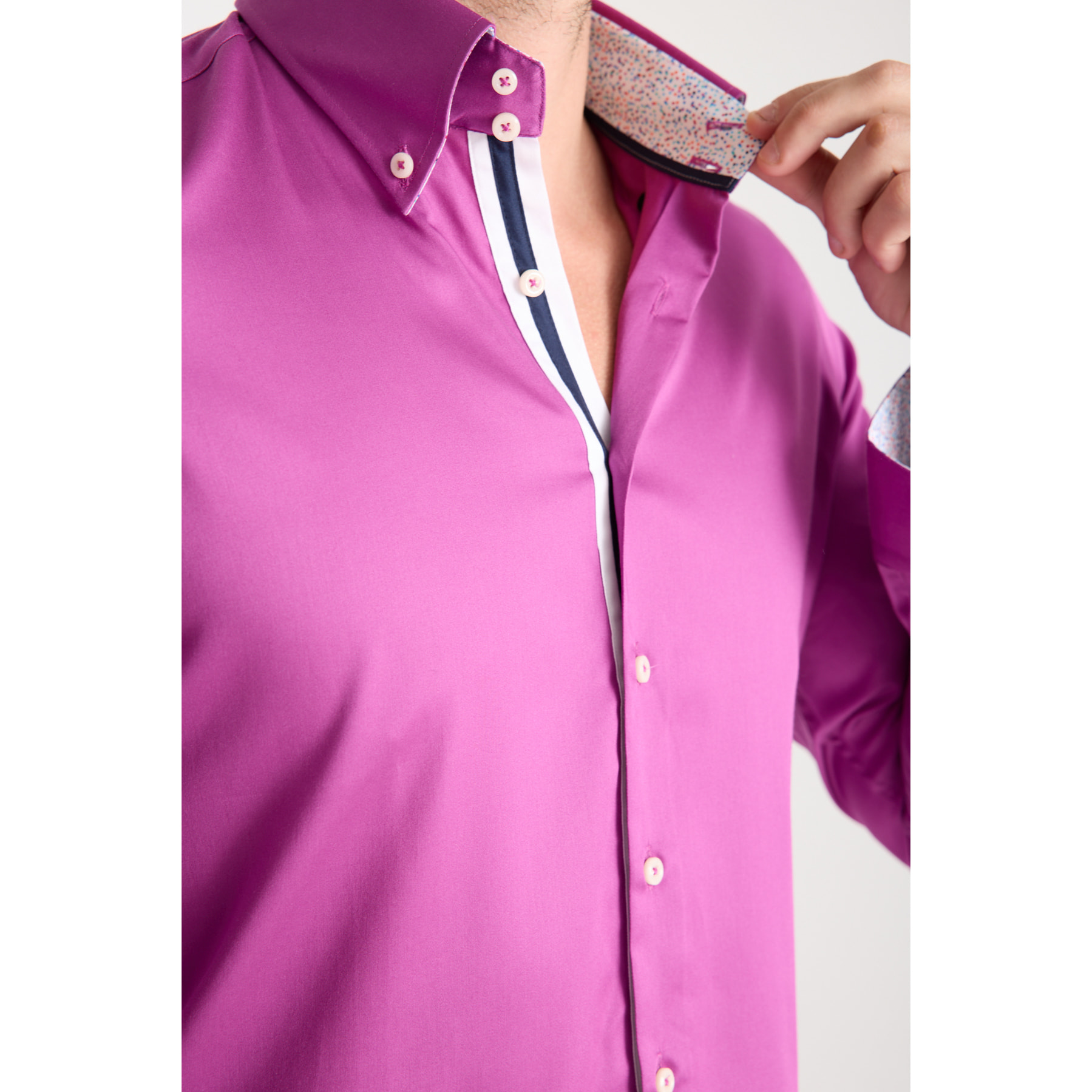 Camicia Uomo 2 Bottoni Button Down Slim Satin Unito Viola Ciclamino