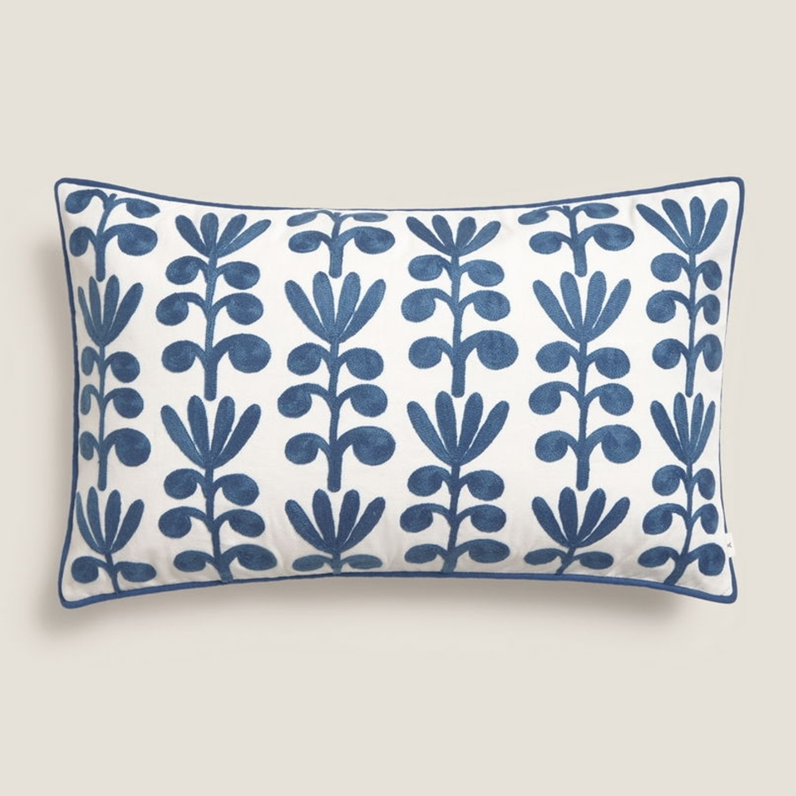 Funda de cojín algodón bordado vegetal Feli color azul Algodón